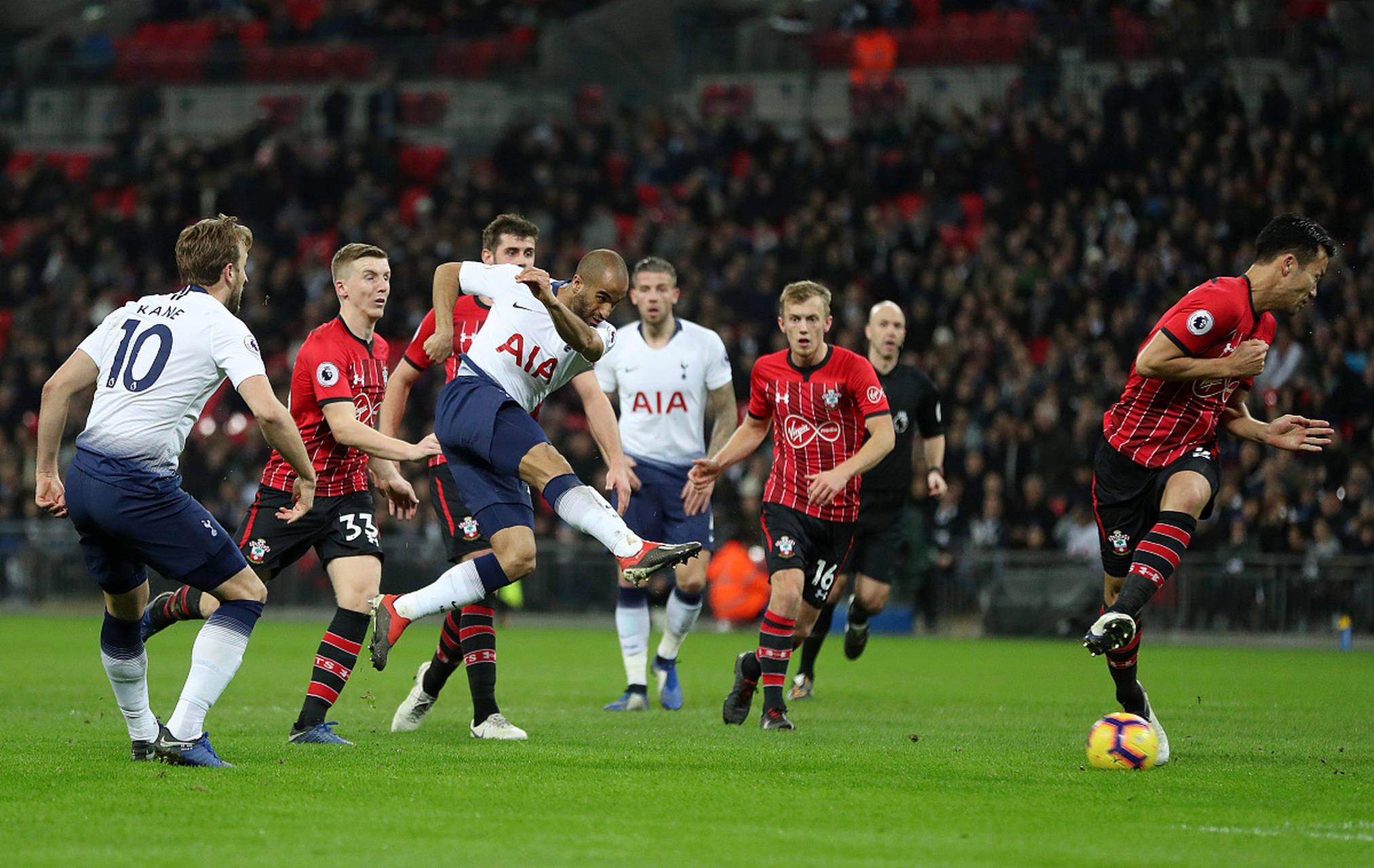 此起彼伏的 此起彼伏的