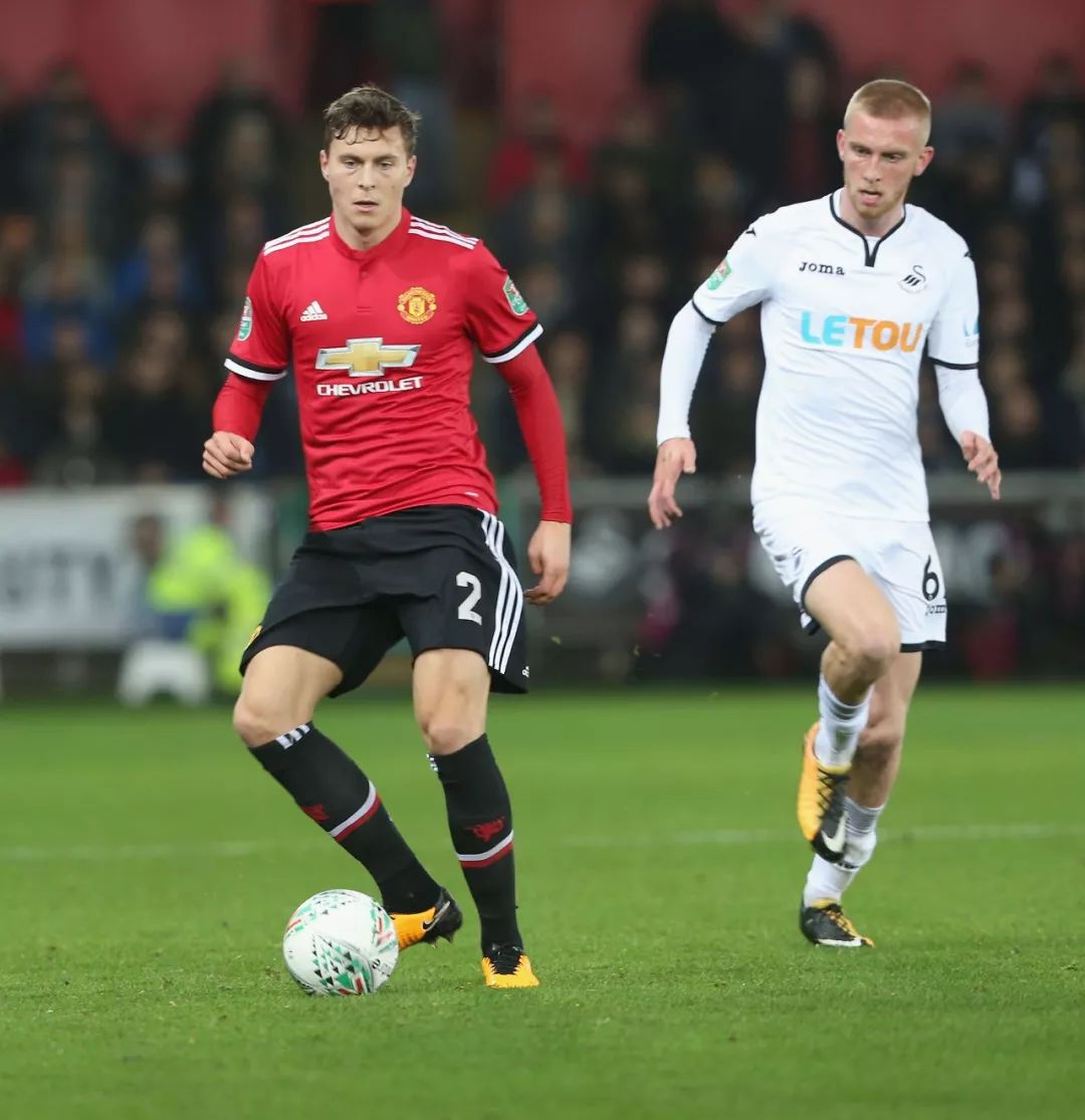 富安健洋在 富安健洋在